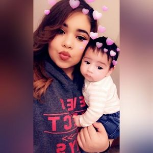 Meet your Posher, Candy